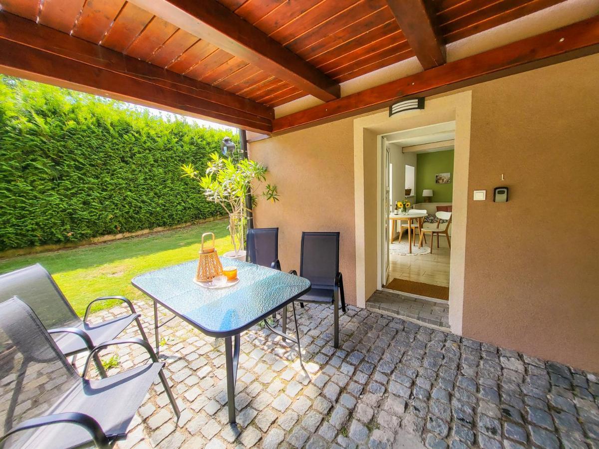 Apartmany U Kolacku Hartmanice  Экстерьер фото